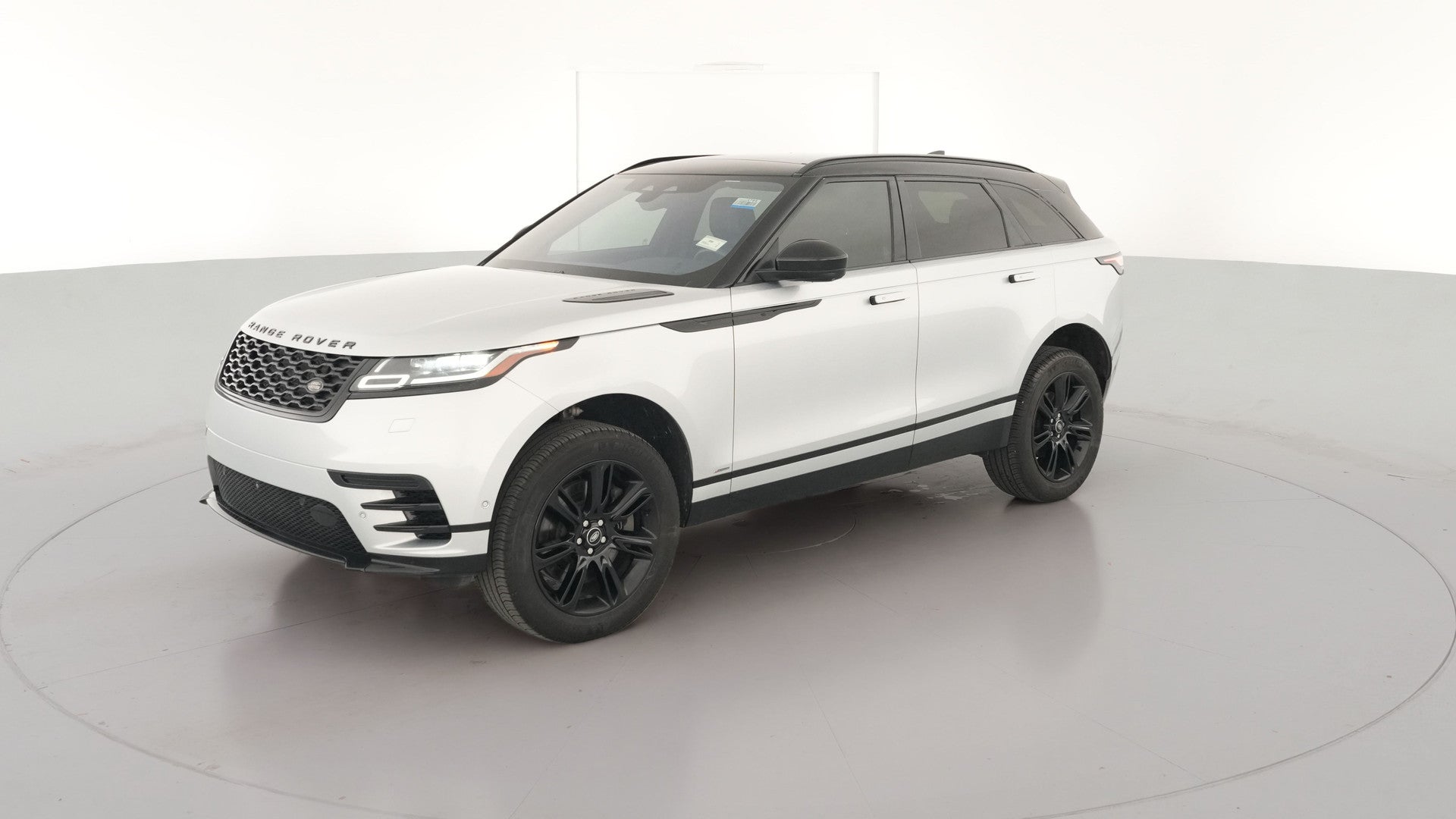 2021 Land Rover Range Rover Velar vehicle photo