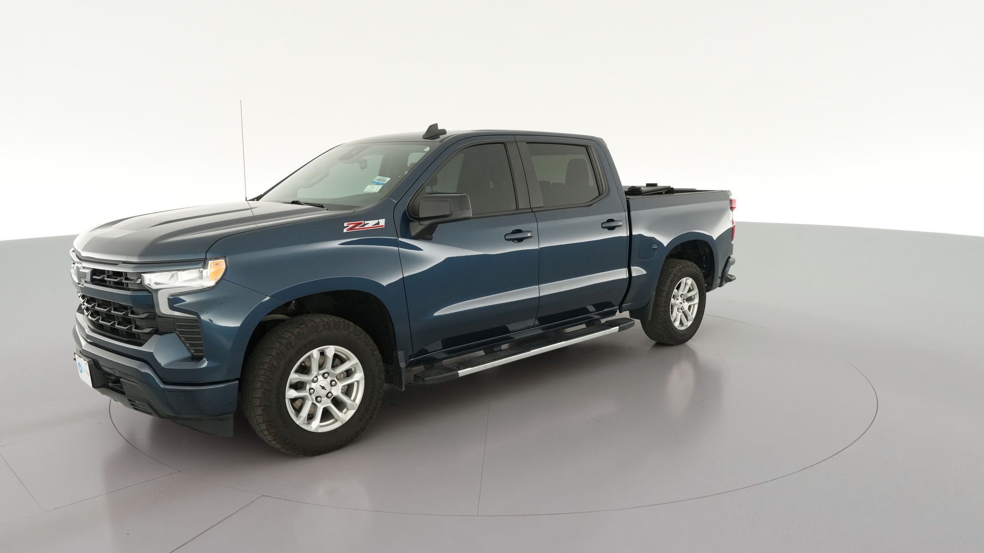 2023 Chevrolet Silverado 1500 Crew Cab vehicle photo