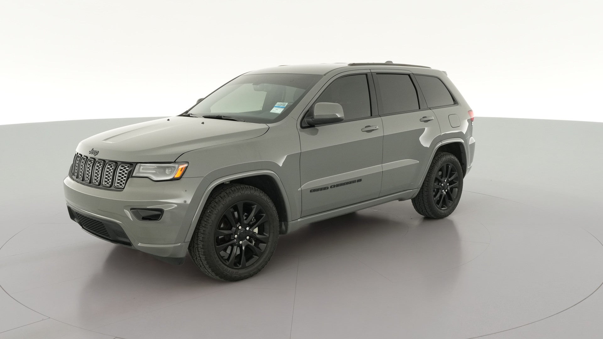 2022 Jeep Grand Cherokee vehicle photo