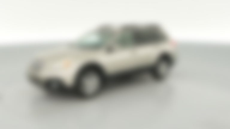 2014 Subaru Outback vehicle photo