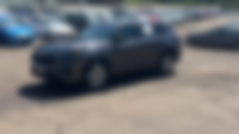 2025 Toyota Highlander vehicle photo