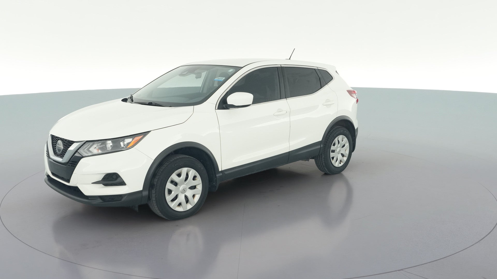 2020 Nissan Rogue Sport vehicle photo