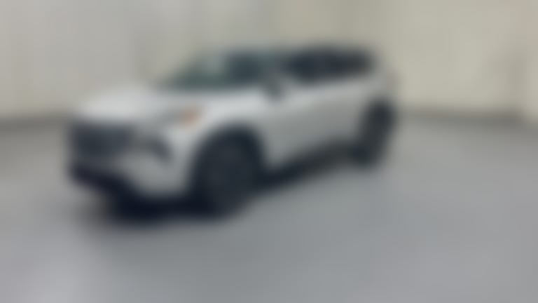 2025 Nissan Rogue vehicle photo