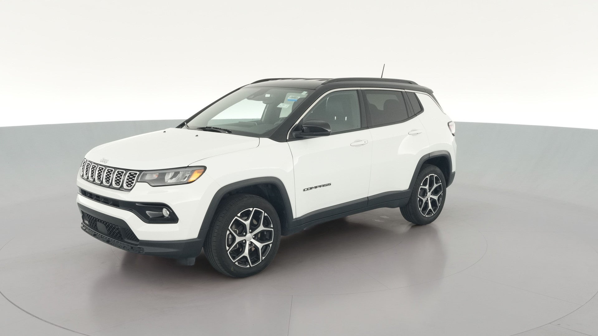 2024 Jeep Compass vehicle photo