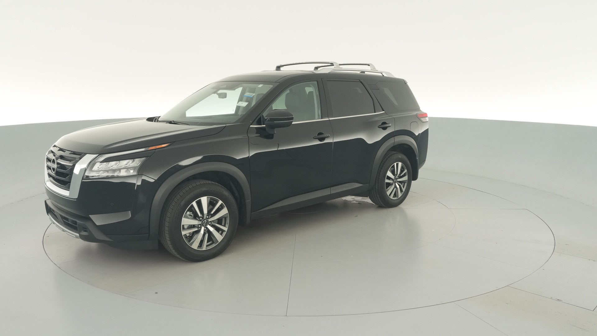 2025 Nissan Pathfinder vehicle photo