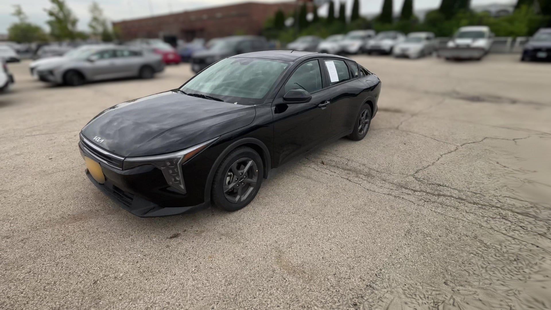 2025 Kia K4 vehicle photo