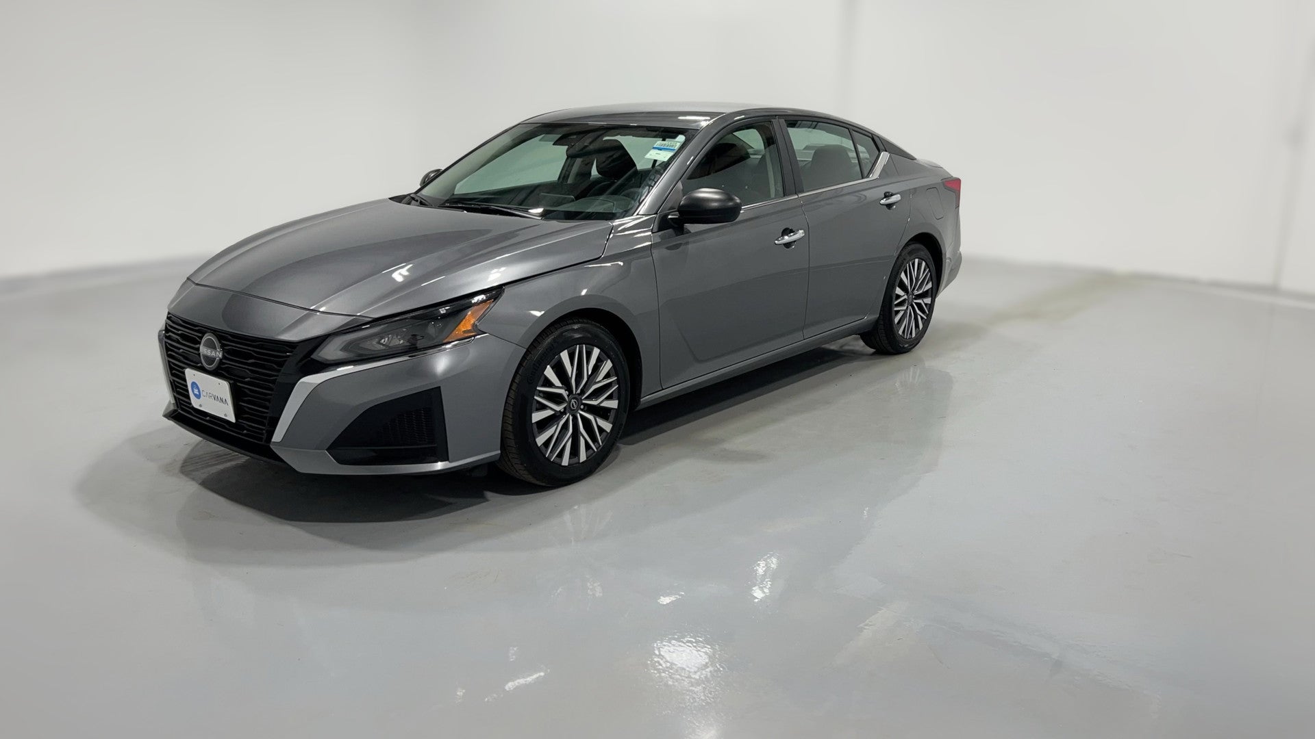 2025 Nissan Altima vehicle photo