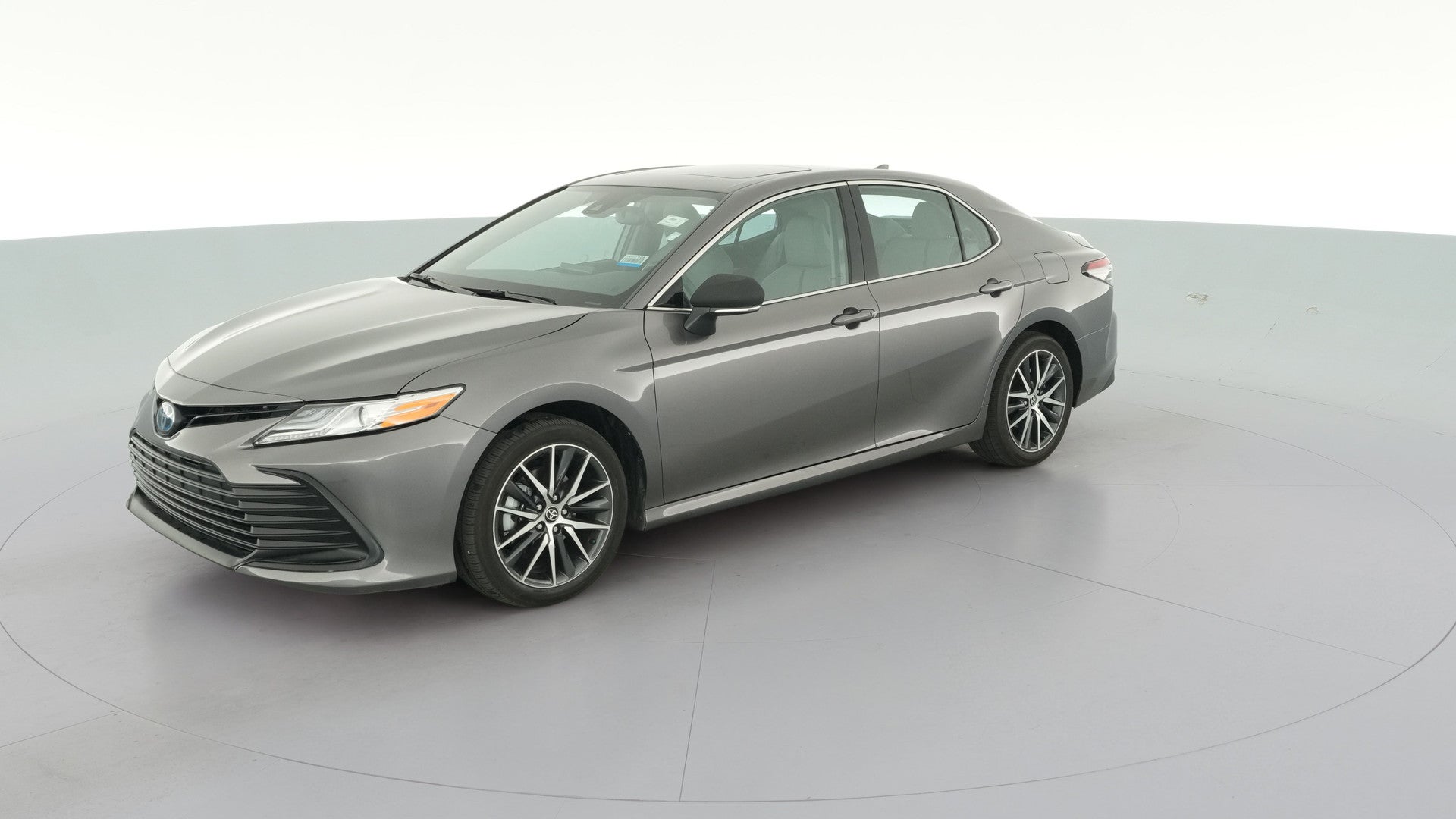 2024 Toyota Camry Hybrid vehicle photo