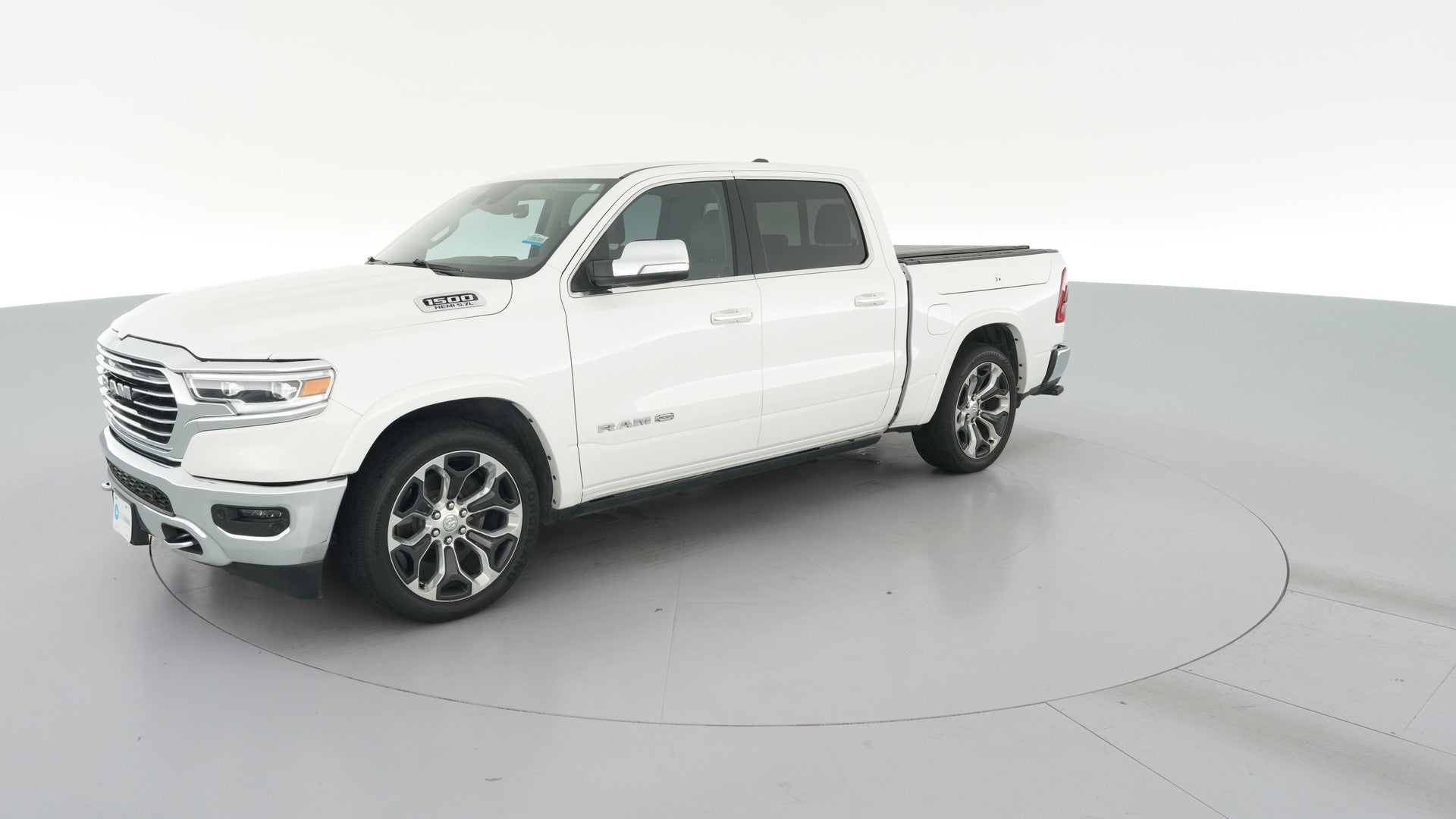 2019 Ram 1500 Crew Cab vehicle photo