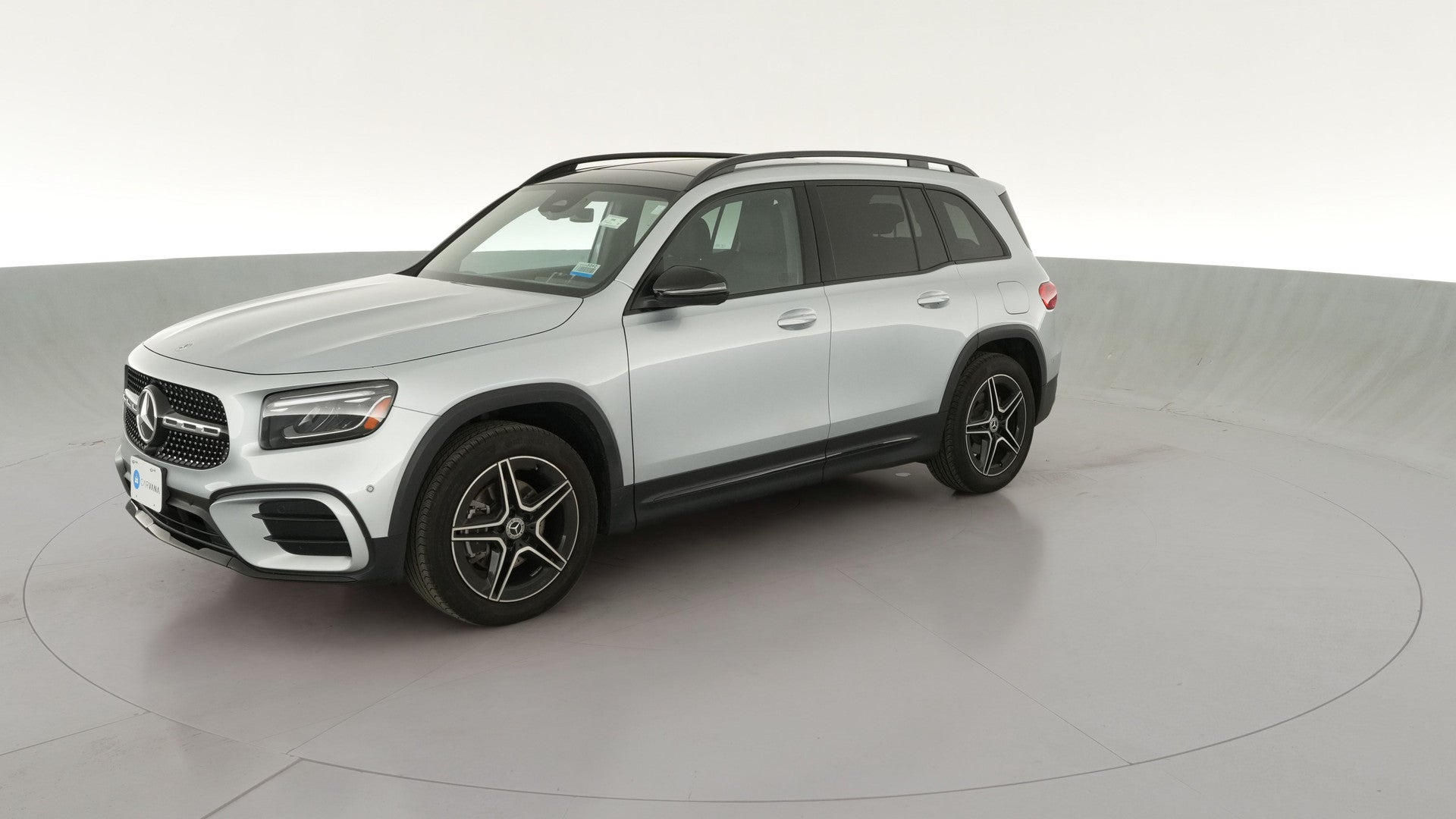 2025 Mercedes-Benz GLB vehicle photo
