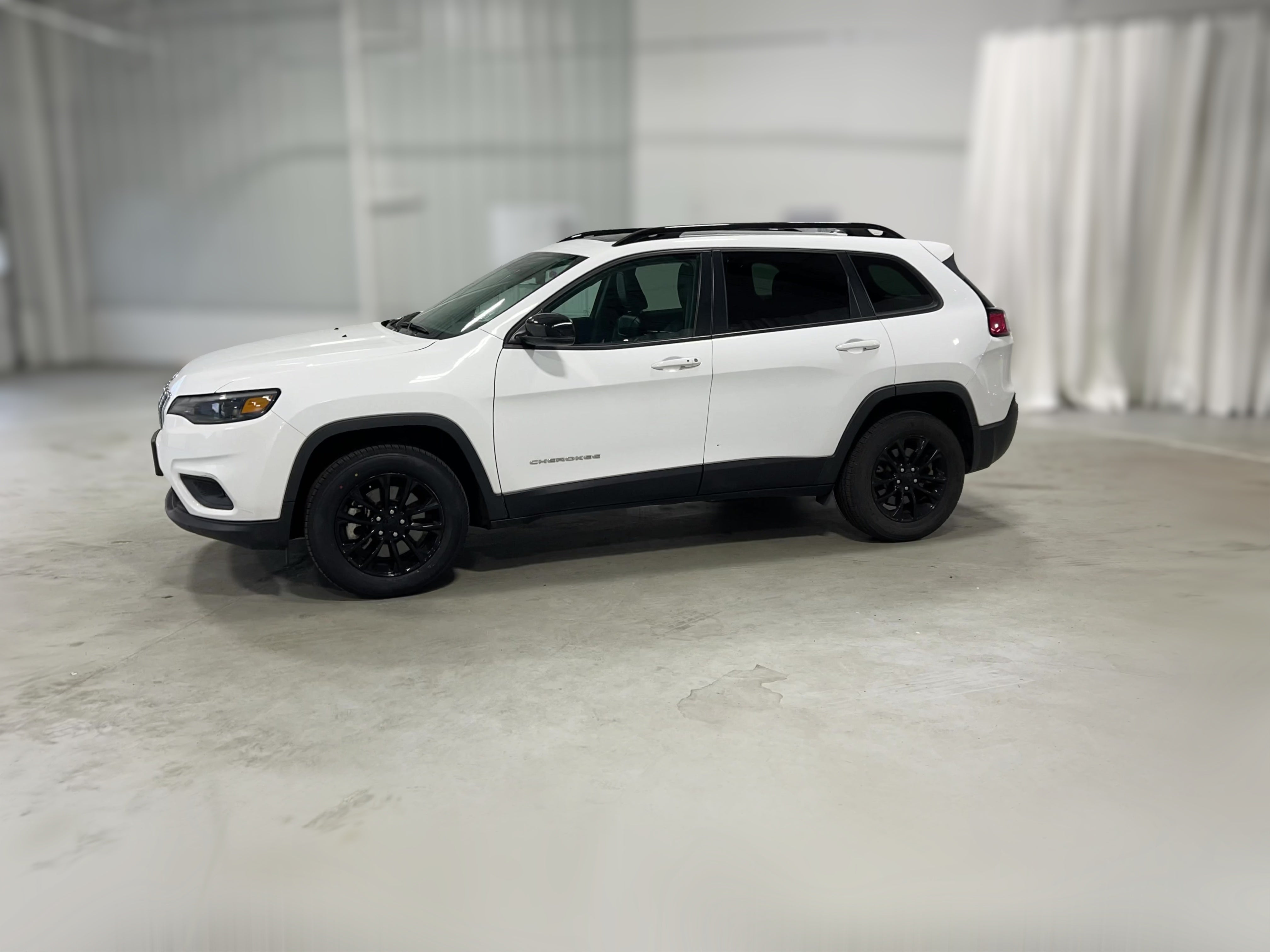 2022 Jeep Cherokee Latitude Lux - Photo 31