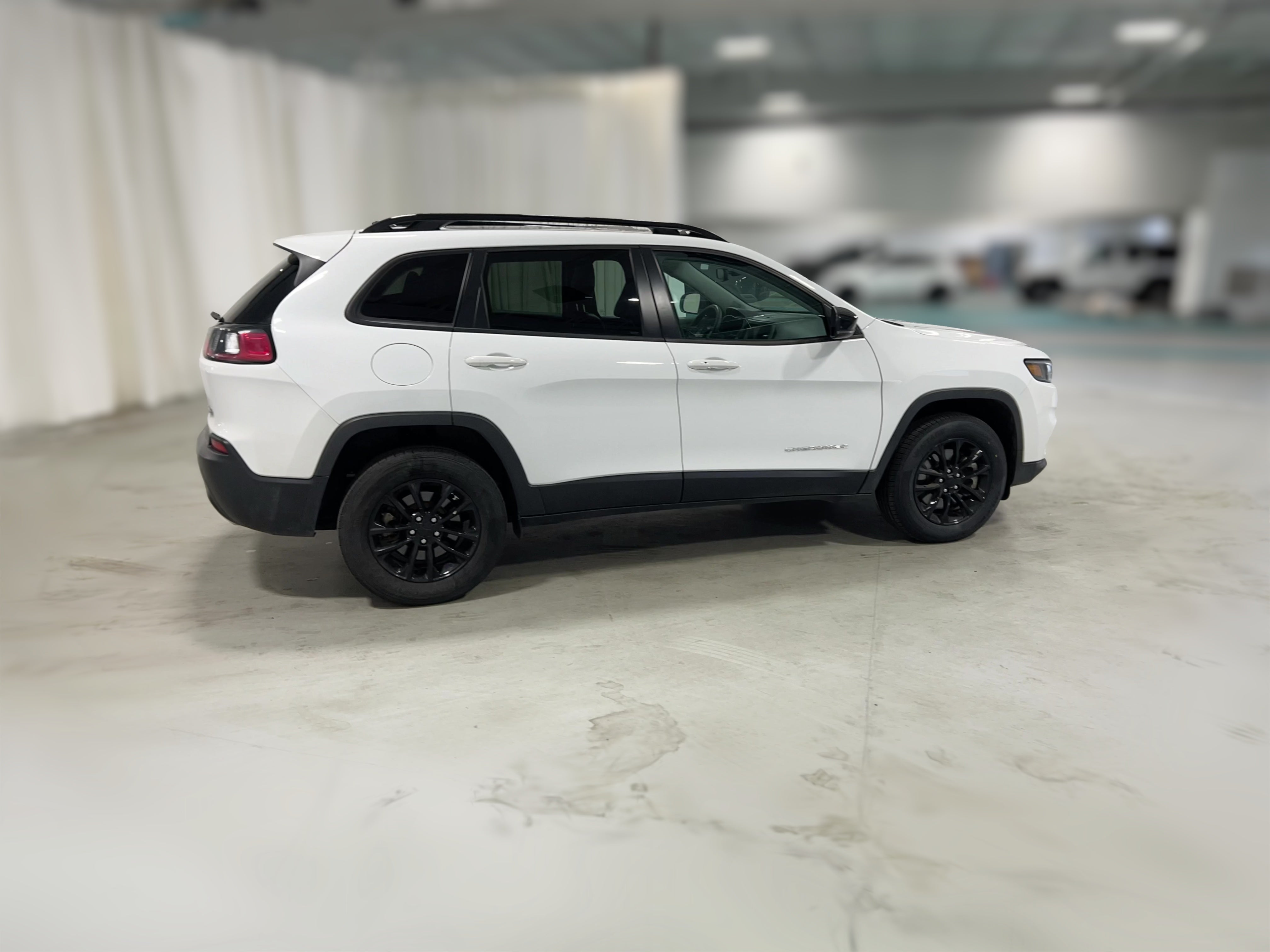 2022 Jeep Cherokee Latitude Lux - Photo 39
