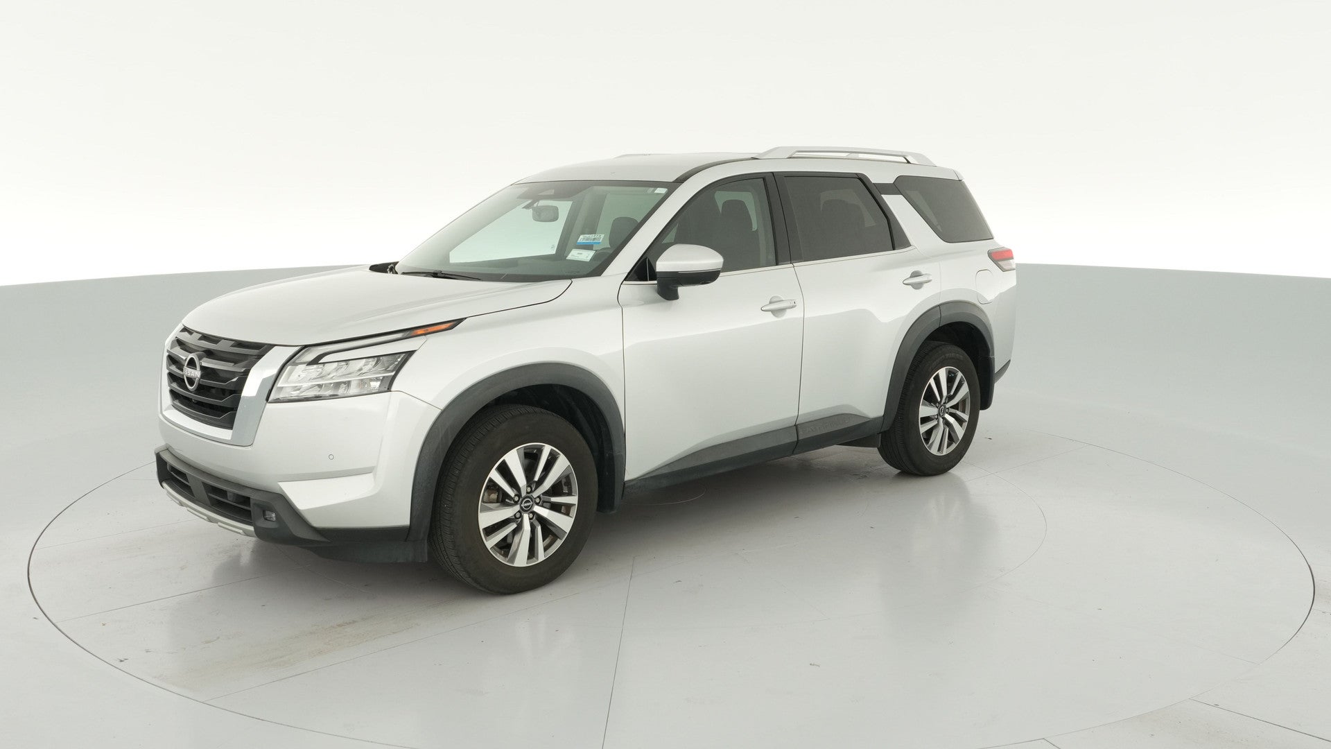 2022 Nissan Pathfinder vehicle photo