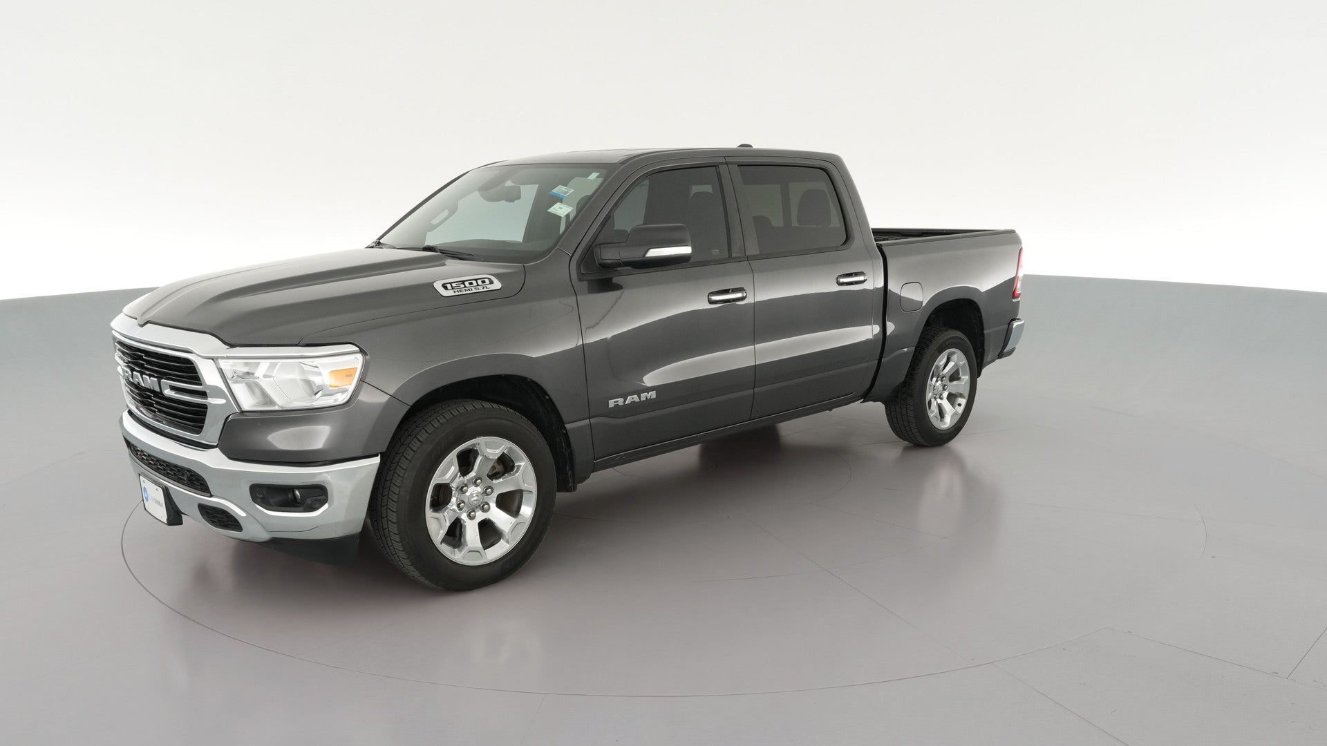 2019 Ram 1500 Crew Cab vehicle photo