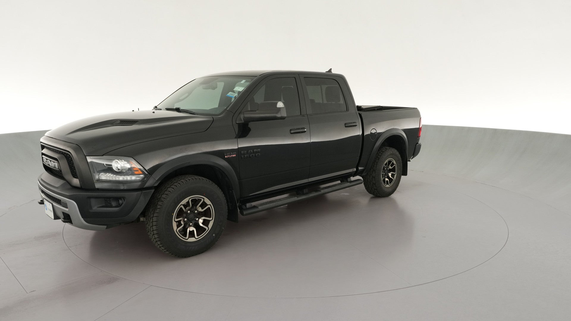 2017 Ram 1500 Crew Cab vehicle photo