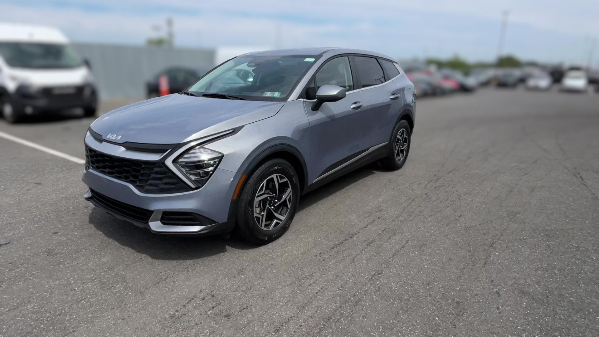 2025 Kia Sportage vehicle photo