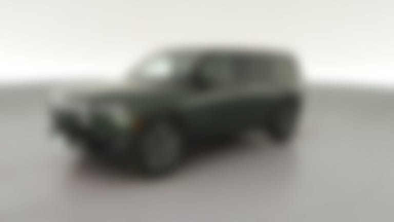 2025 Rivian R1S vehicle photo