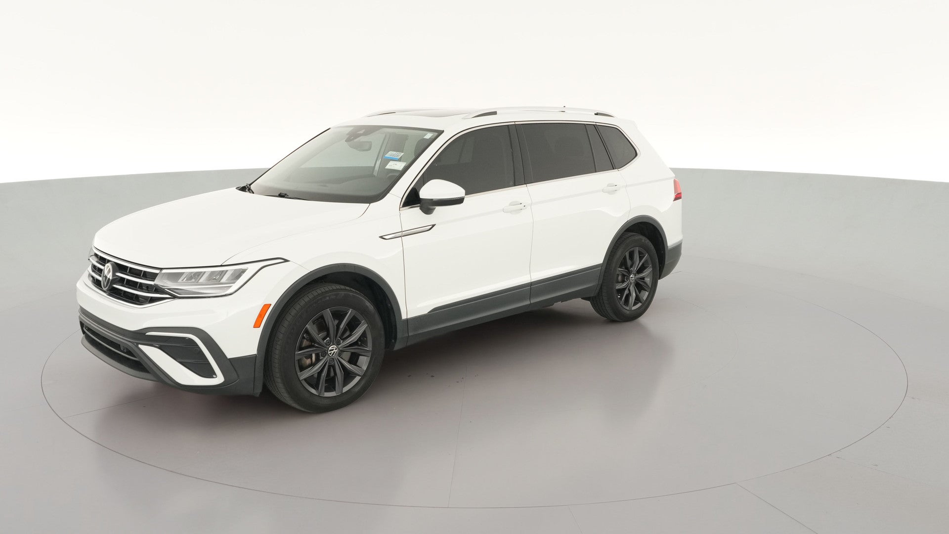 2022 Volkswagen Tiguan vehicle photo