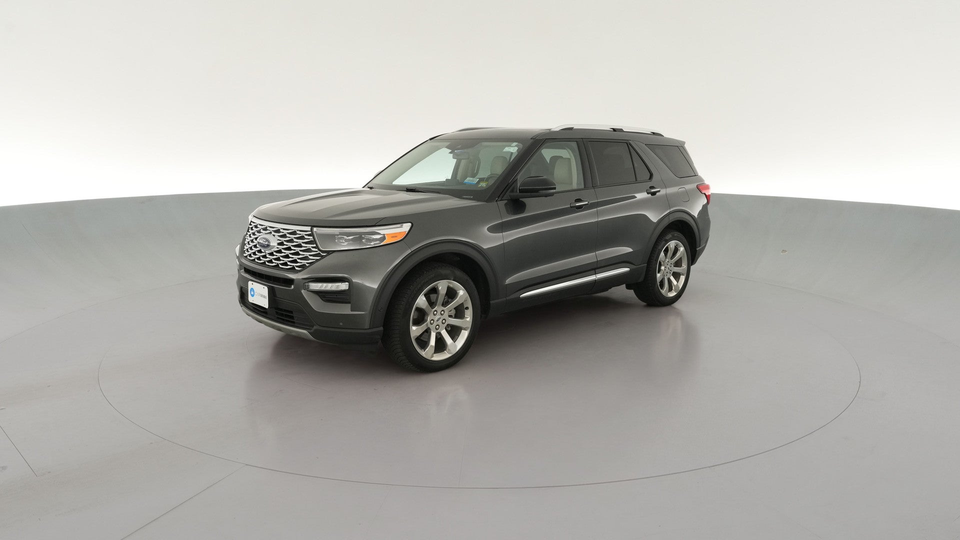 2020 Ford Explorer vehicle photo