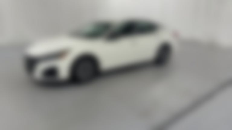 2025 Nissan Altima vehicle photo