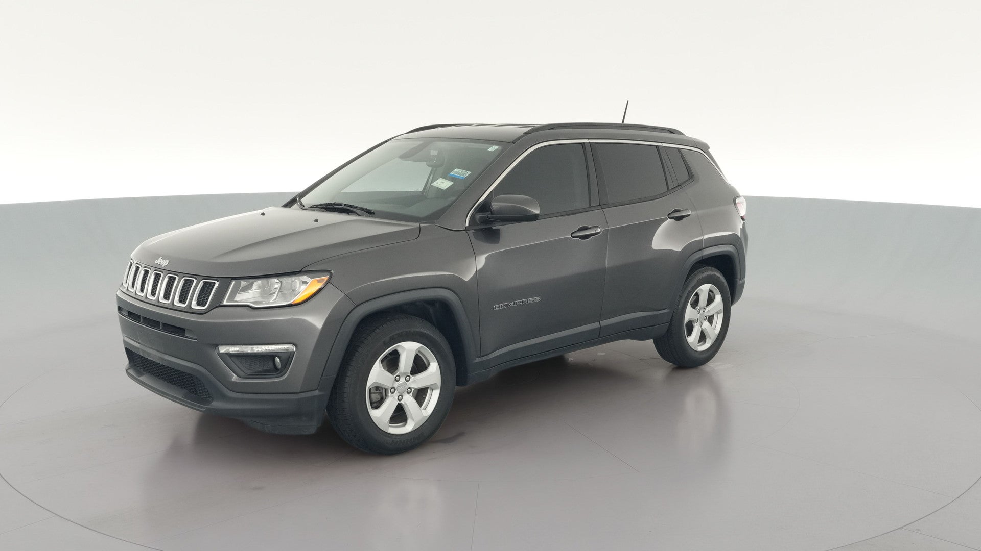 2018 Jeep Compass vehicle photo