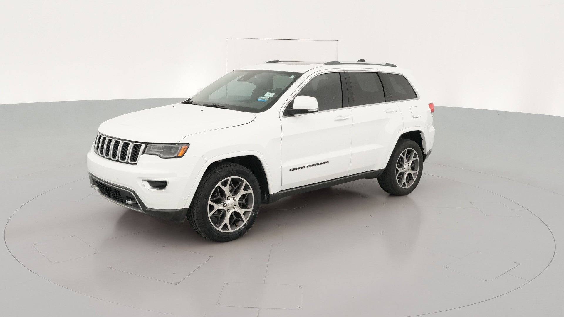 2018 Jeep Grand Cherokee vehicle photo
