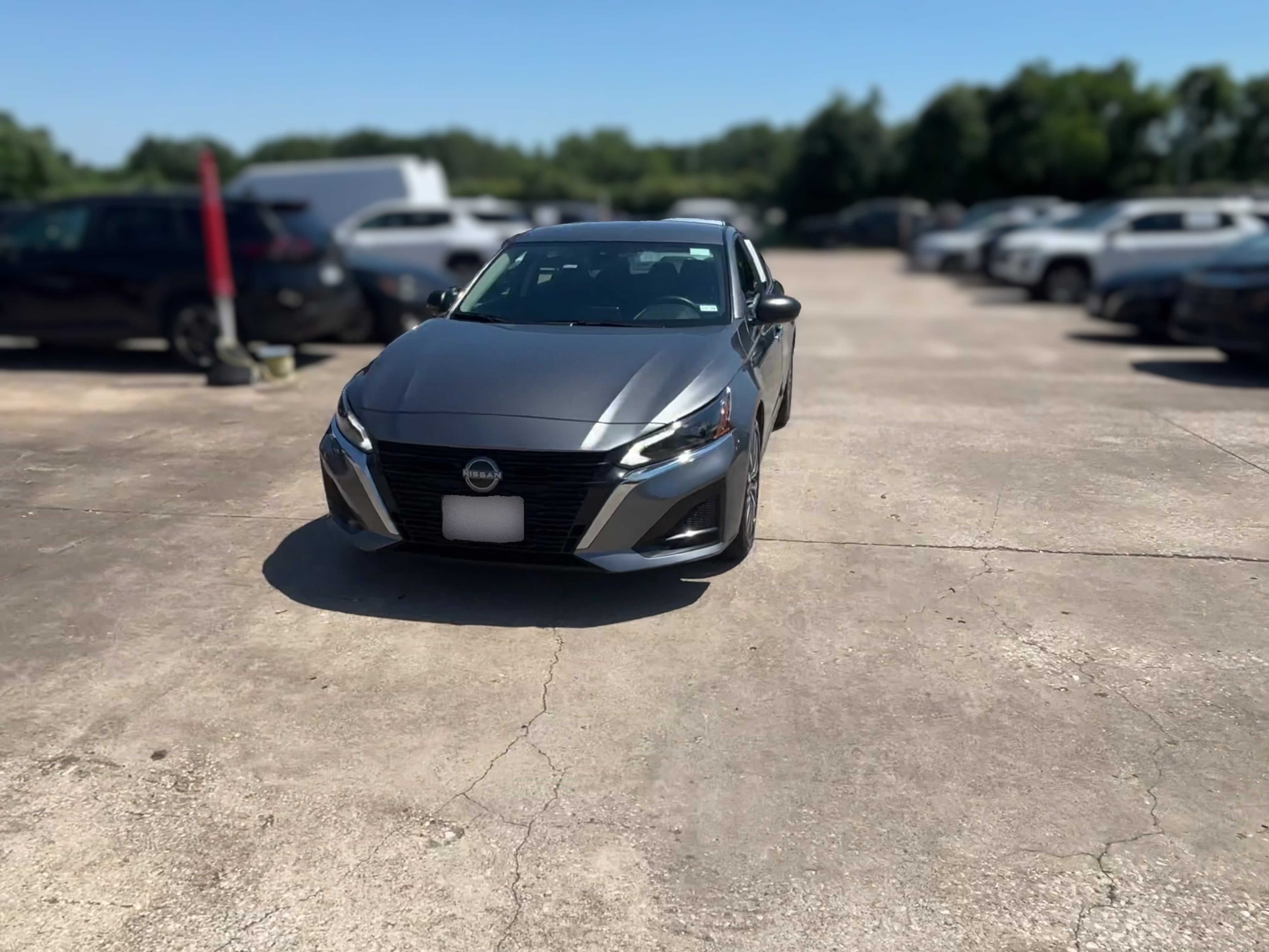 2025 Nissan Altima SV - Photo 21