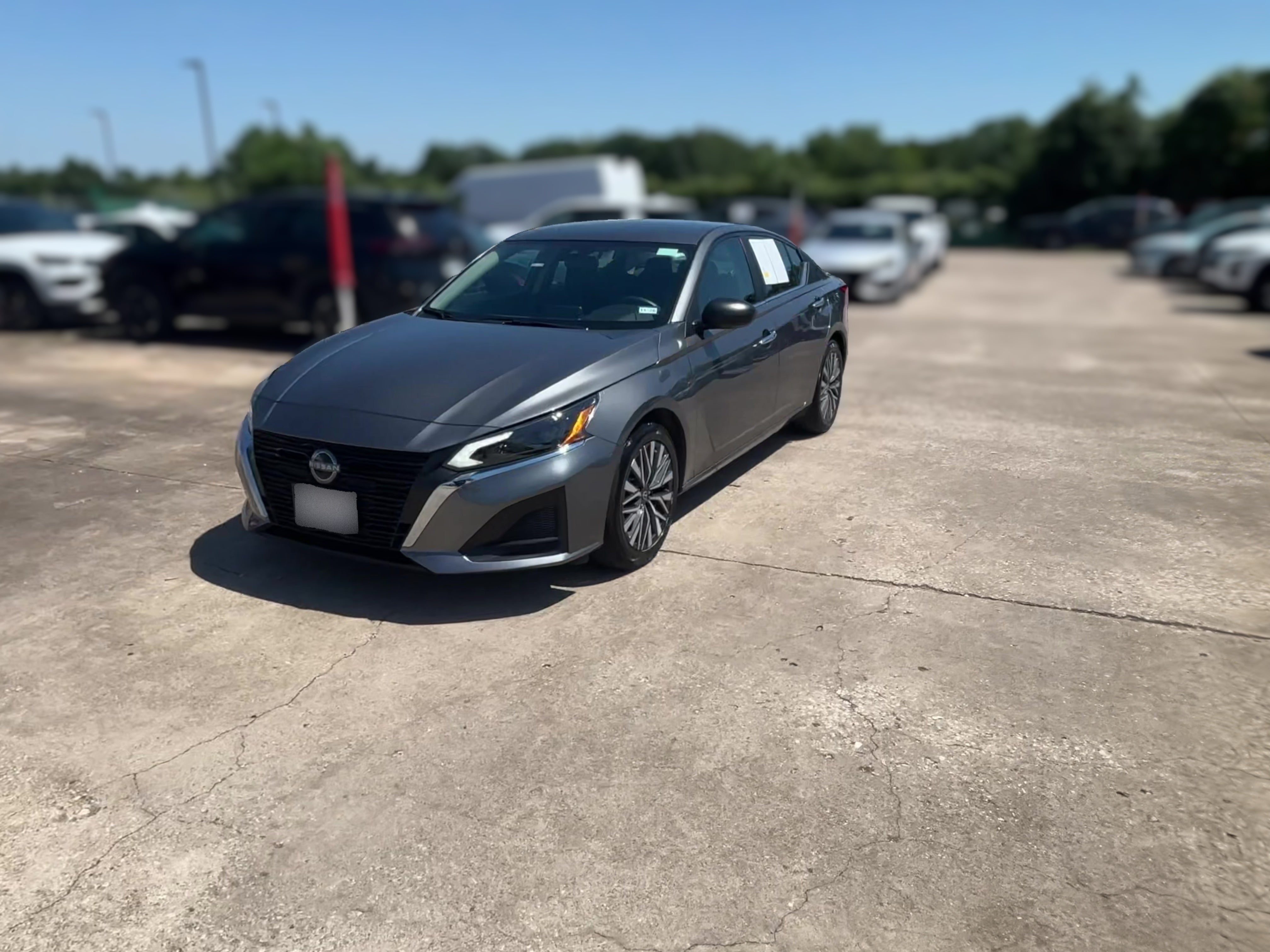 2025 Nissan Altima SV - Photo 22