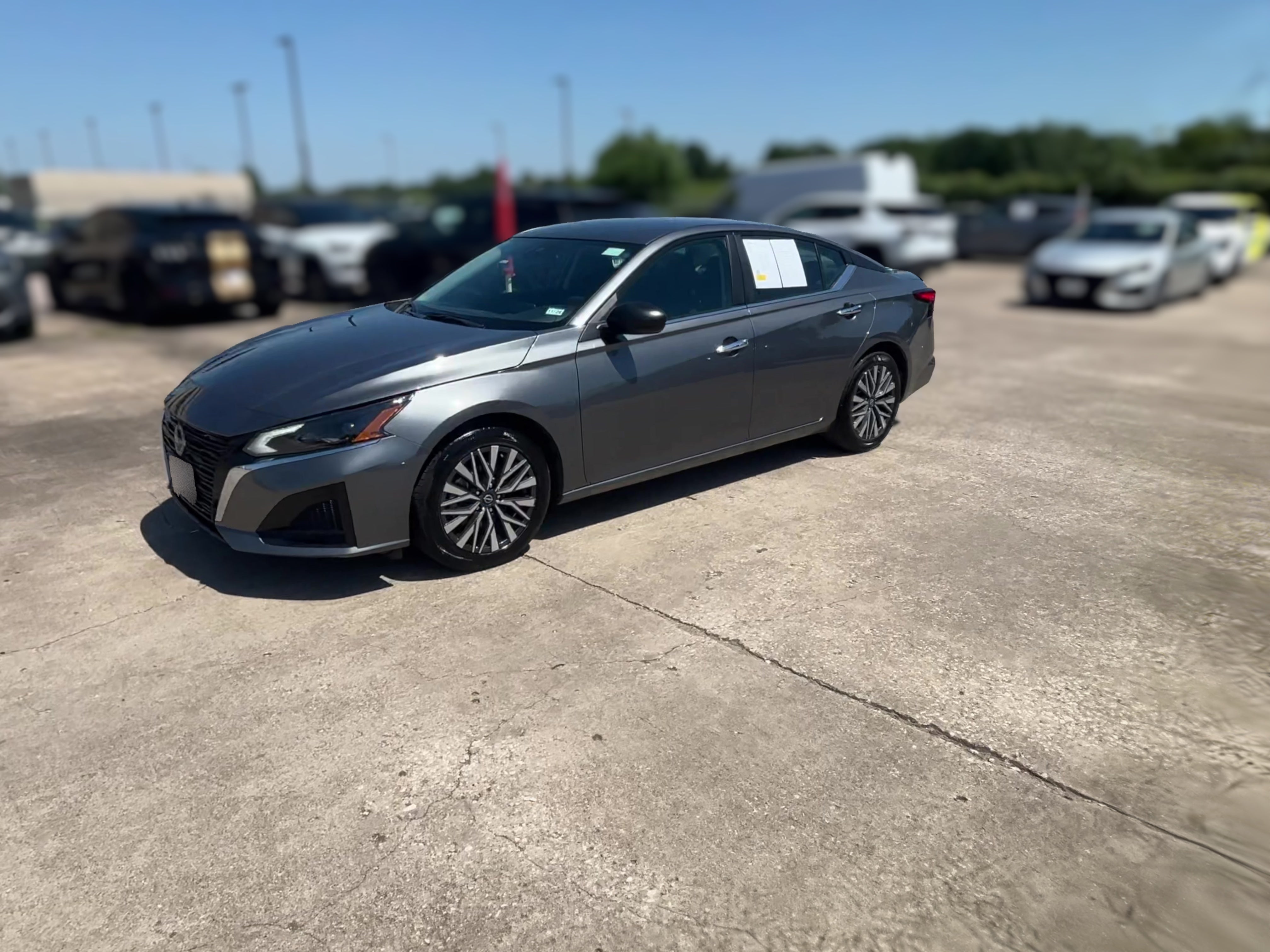 2025 Nissan Altima SV - Photo 23