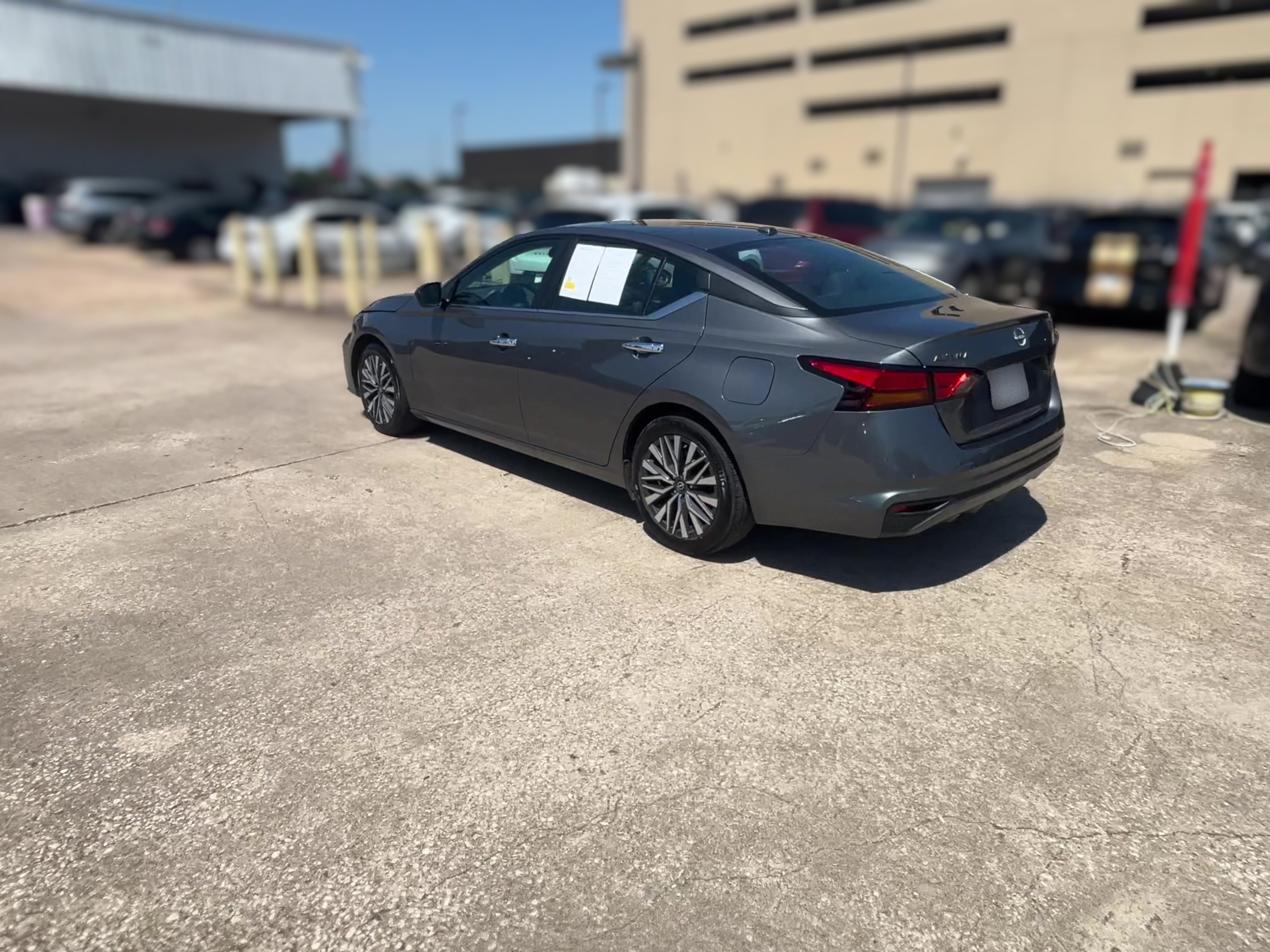 2025 Nissan Altima SV - Photo 25