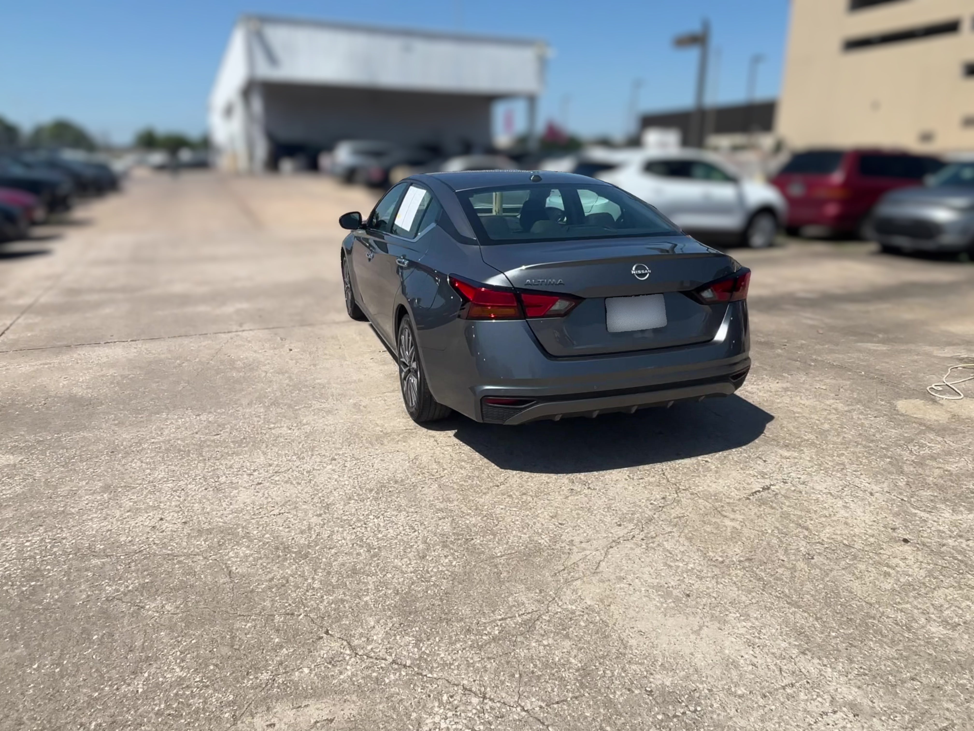 2025 Nissan Altima SV - Photo 27