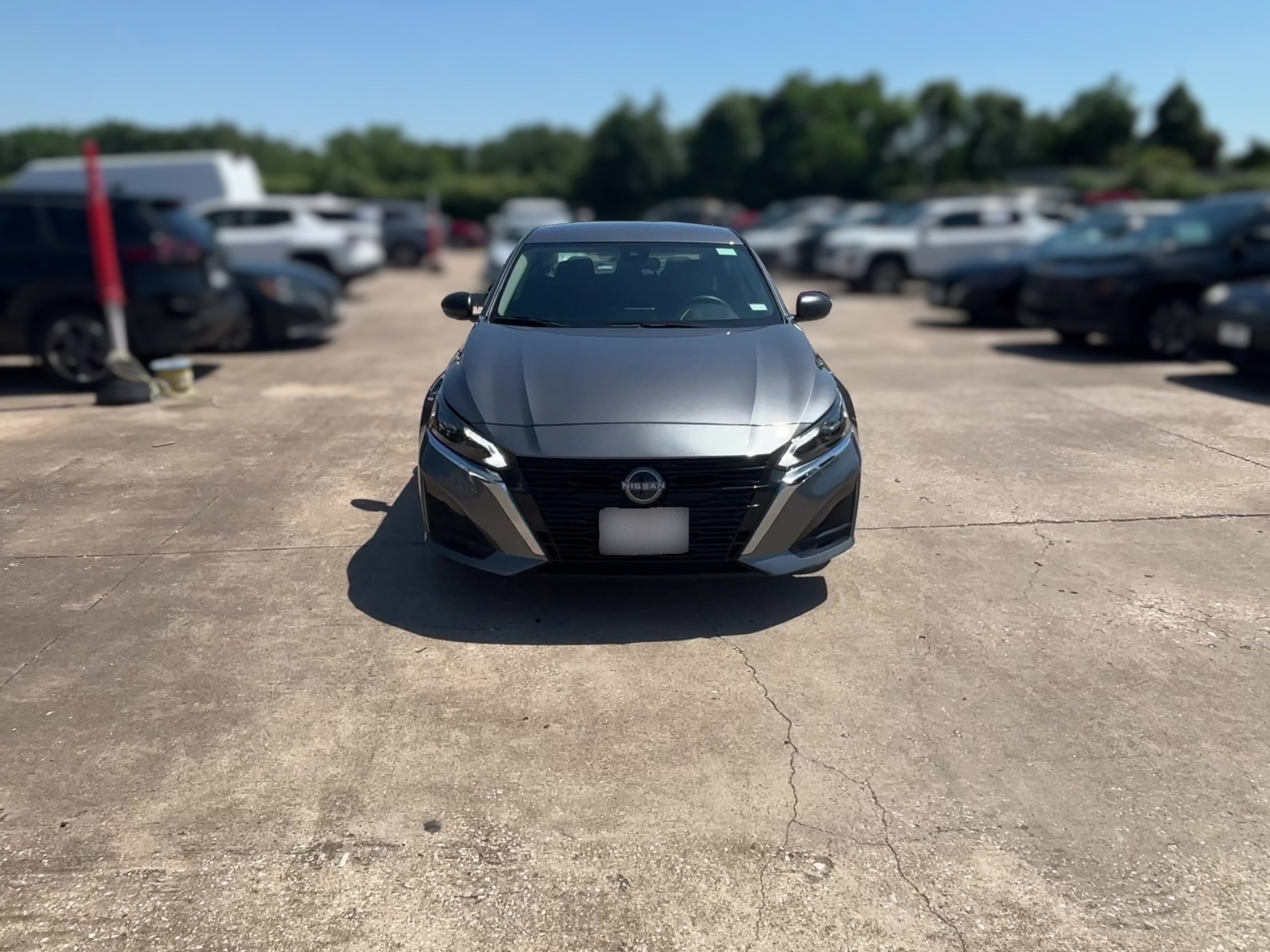 2025 Nissan Altima SV - Photo 34