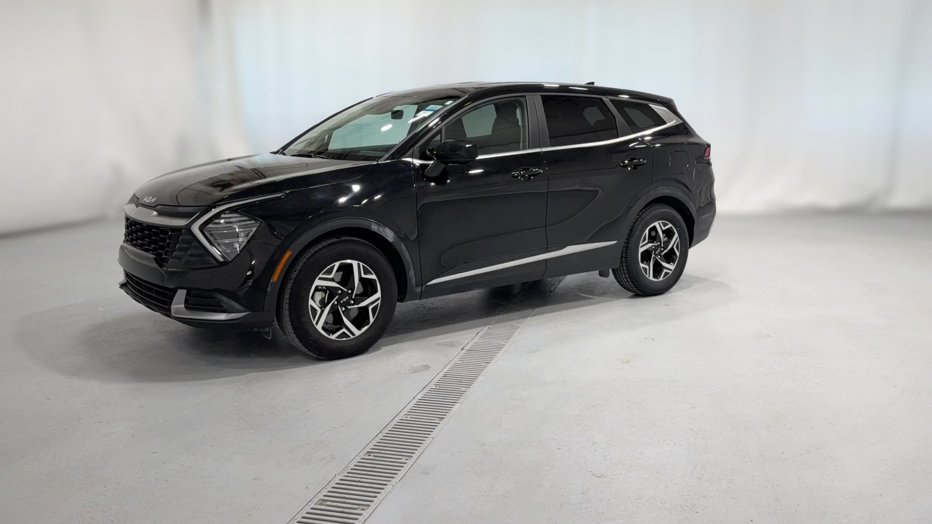 2025 Kia Sportage vehicle photo