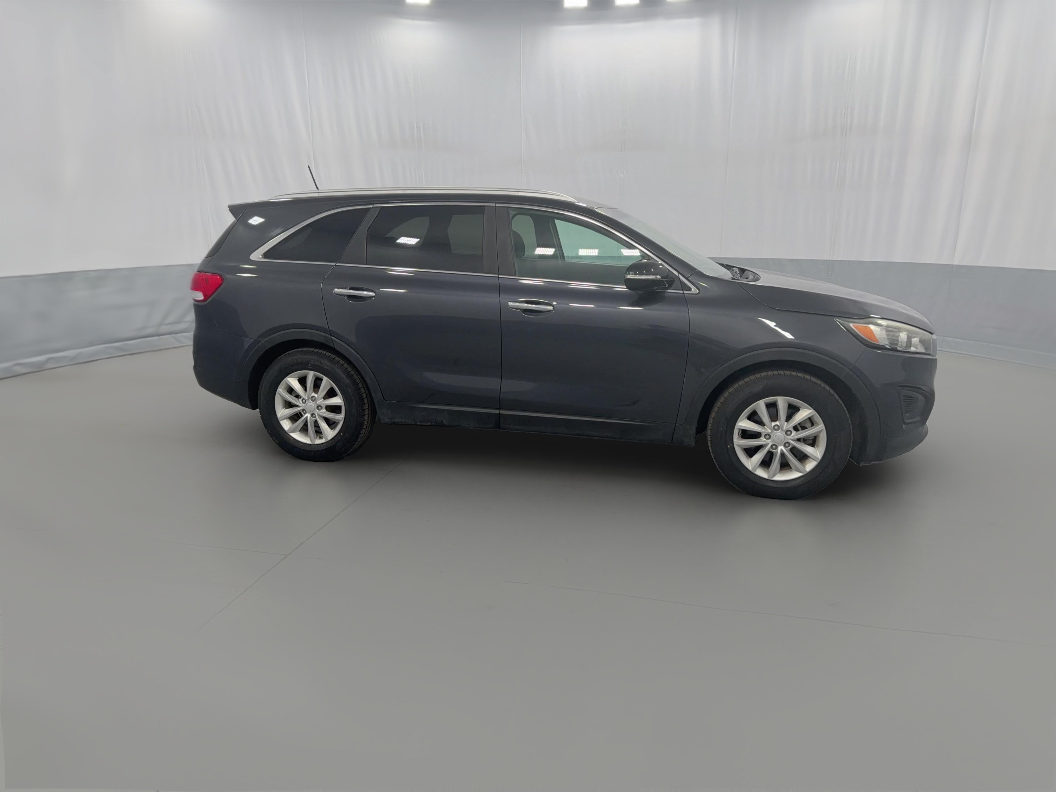 2017 Kia Sorento LX - Photo 33