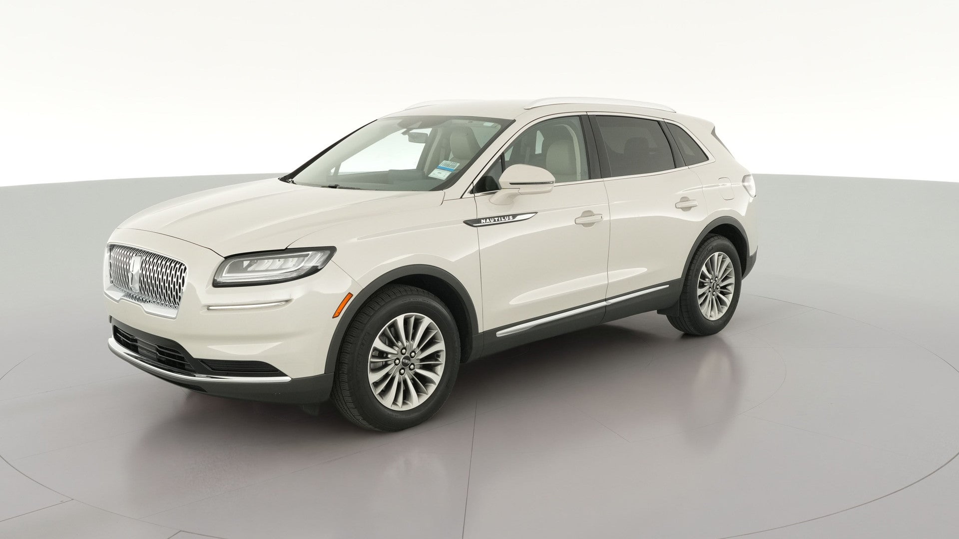2023 Lincoln Nautilus vehicle photo