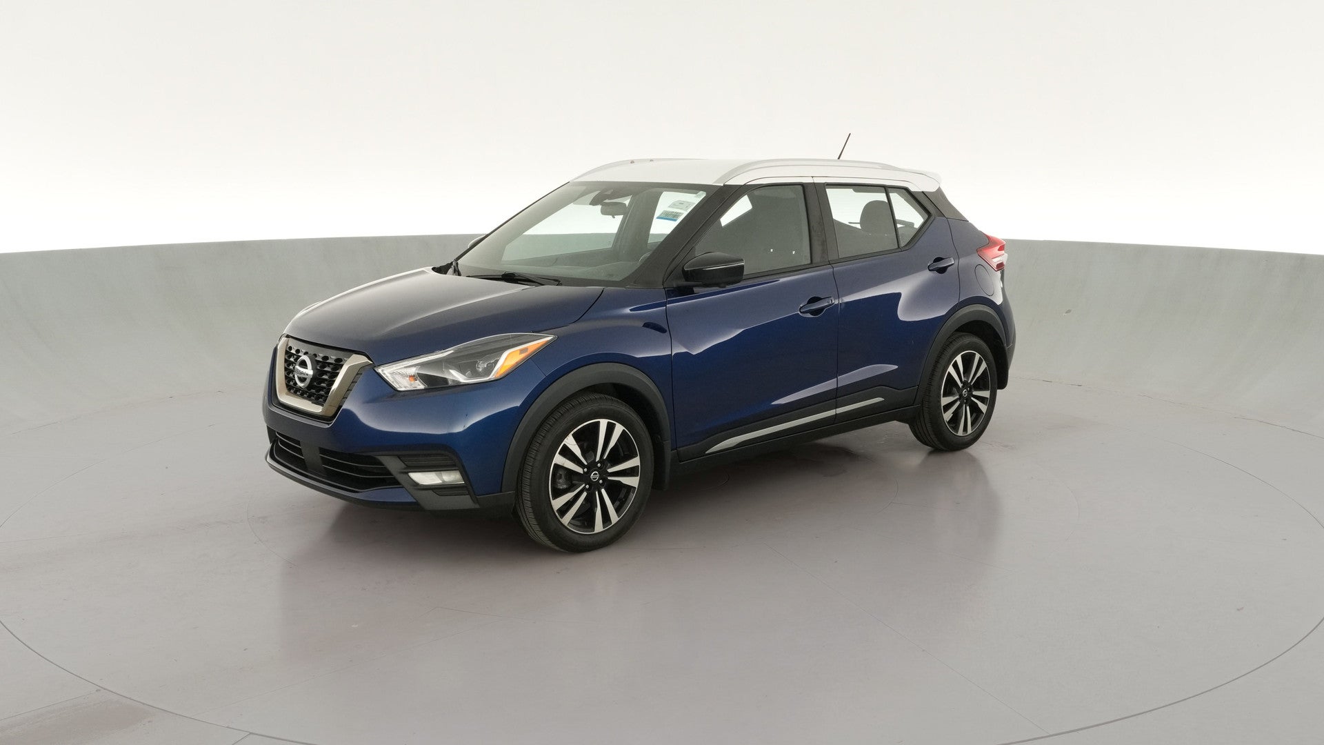 2020 Nissan Kicks vehicle photo