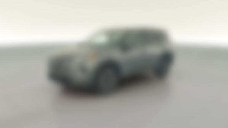 2025 Nissan Rogue vehicle photo