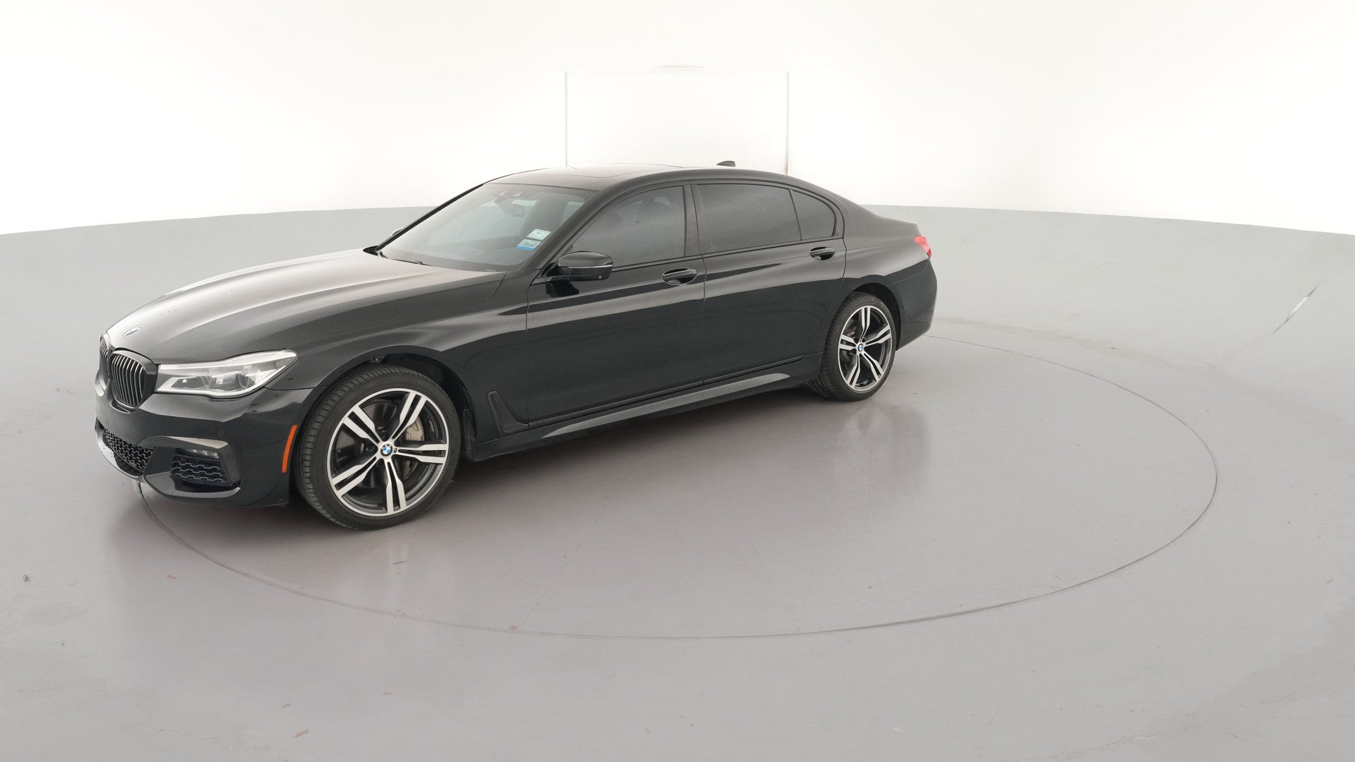2017 BMW 7 Series vehicle photo