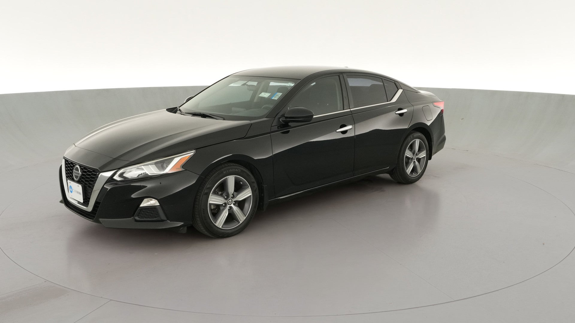 2019 Nissan Altima vehicle photo