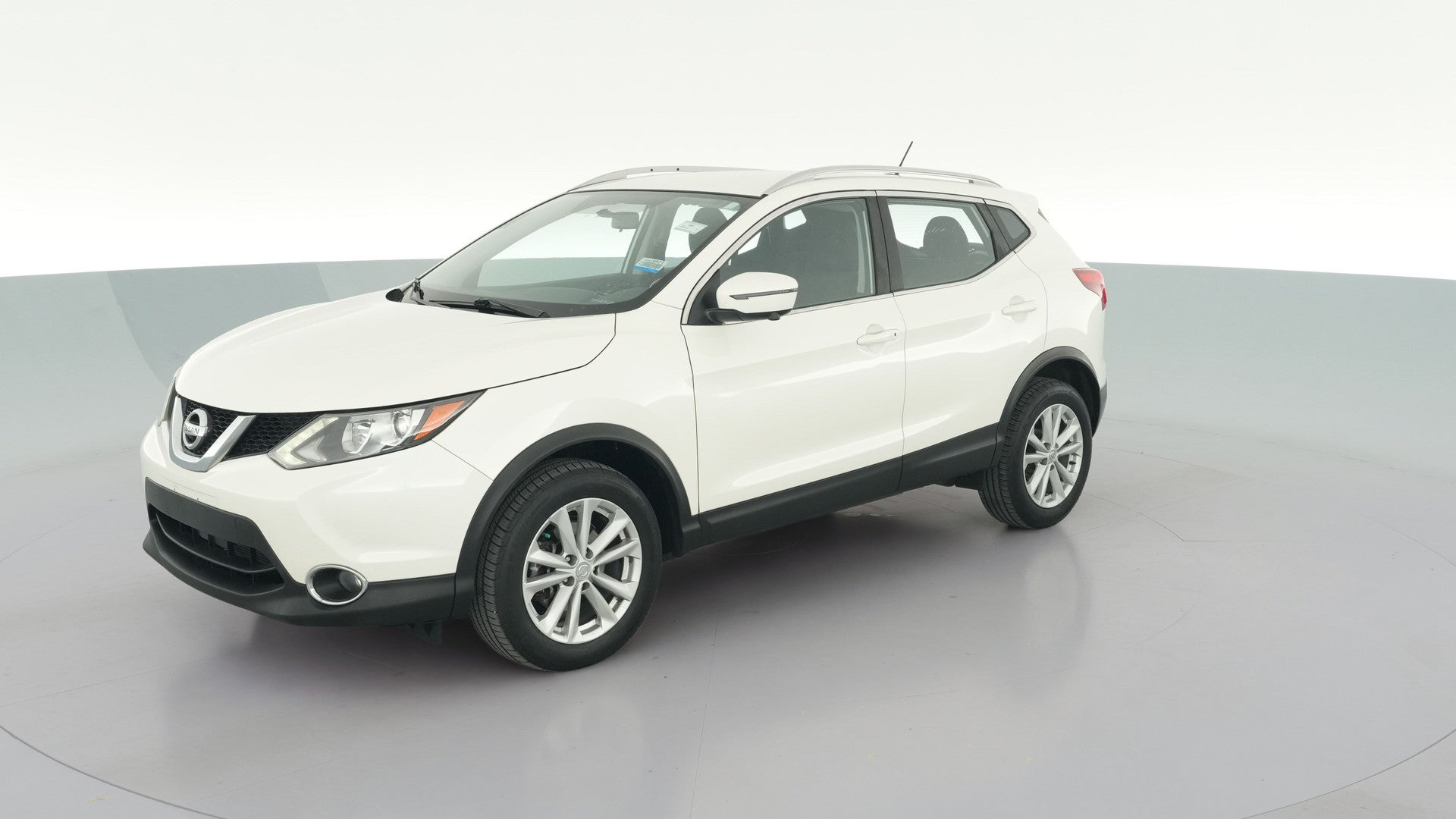 2017 Nissan Rogue Sport vehicle photo