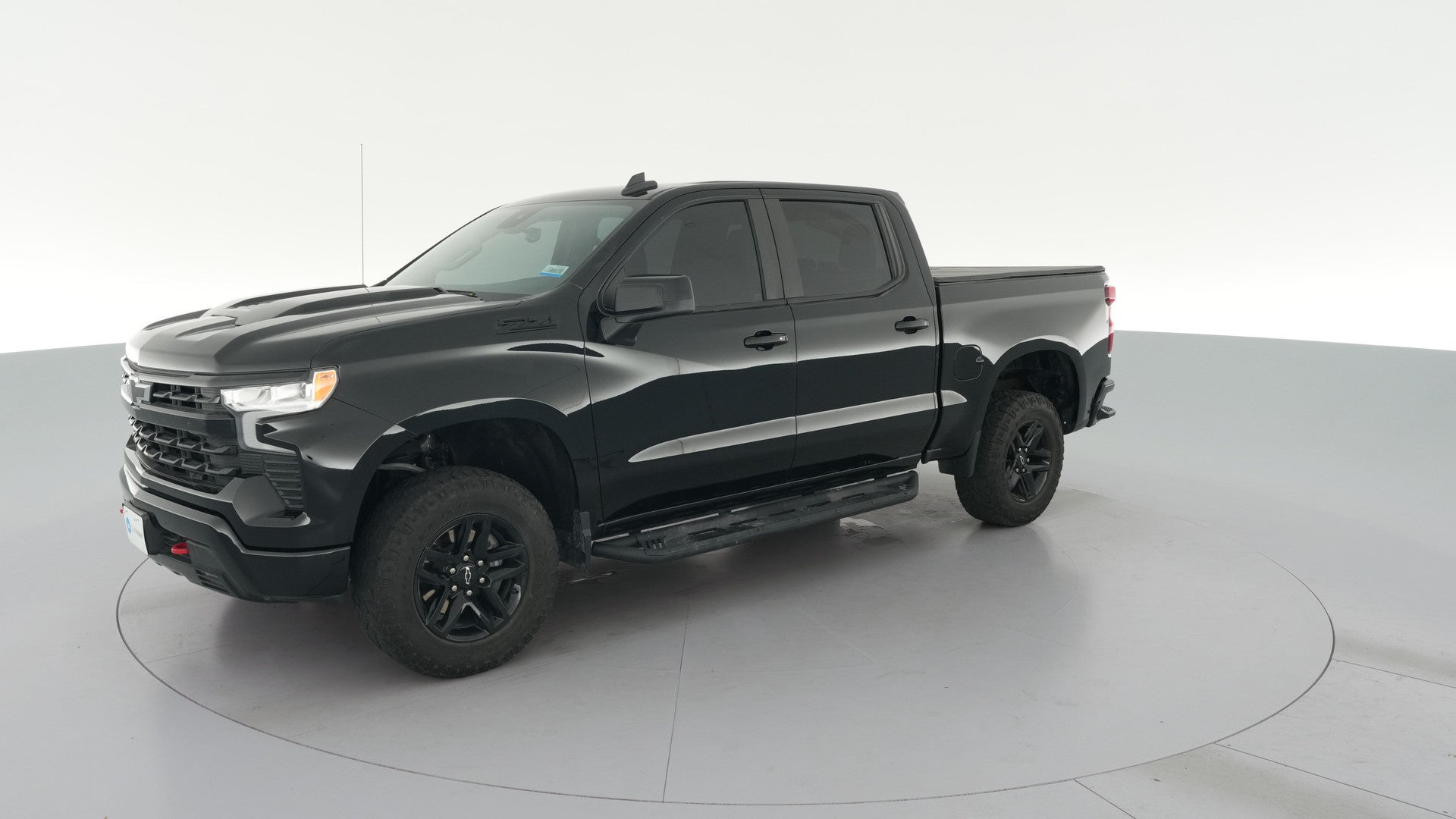 2023 Chevrolet Silverado 1500 Crew Cab vehicle photo