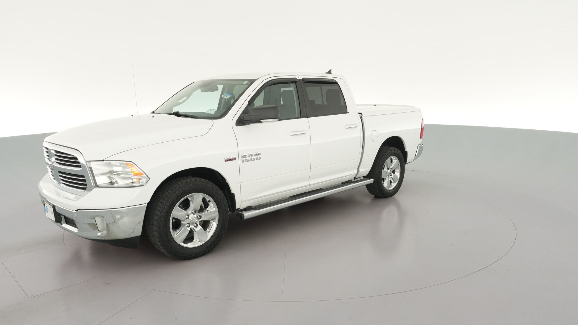 2018 Ram 1500 Crew Cab vehicle photo
