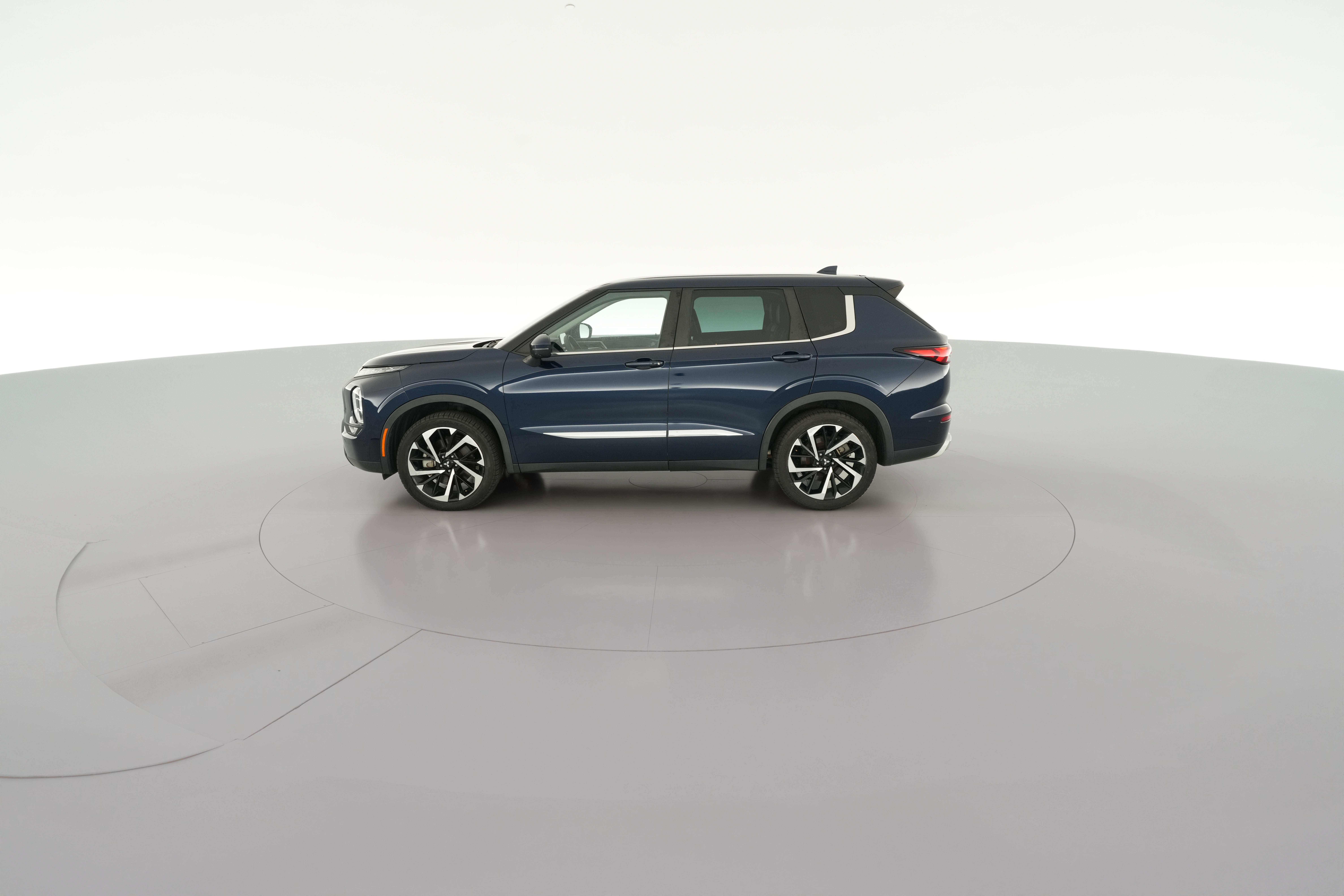 2022 Mitsubishi Outlander SE - Photo 31