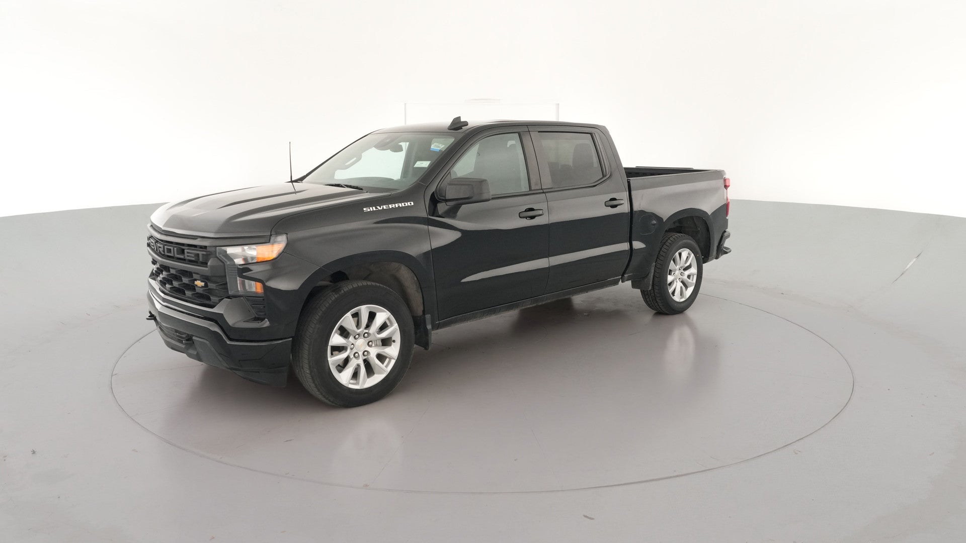 2023 Chevrolet Silverado 1500 Crew Cab vehicle photo