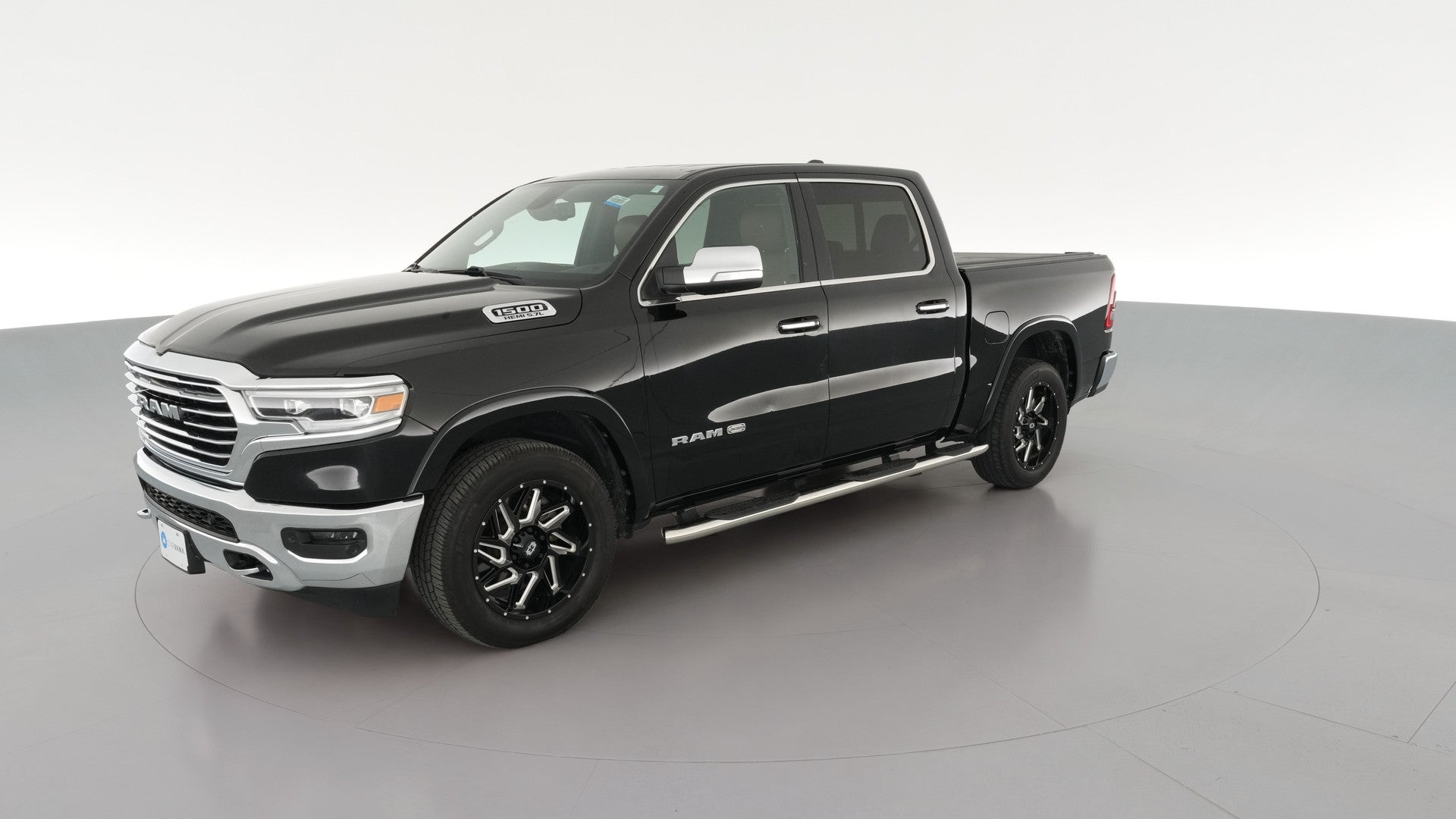 2019 Ram 1500 Crew Cab vehicle photo