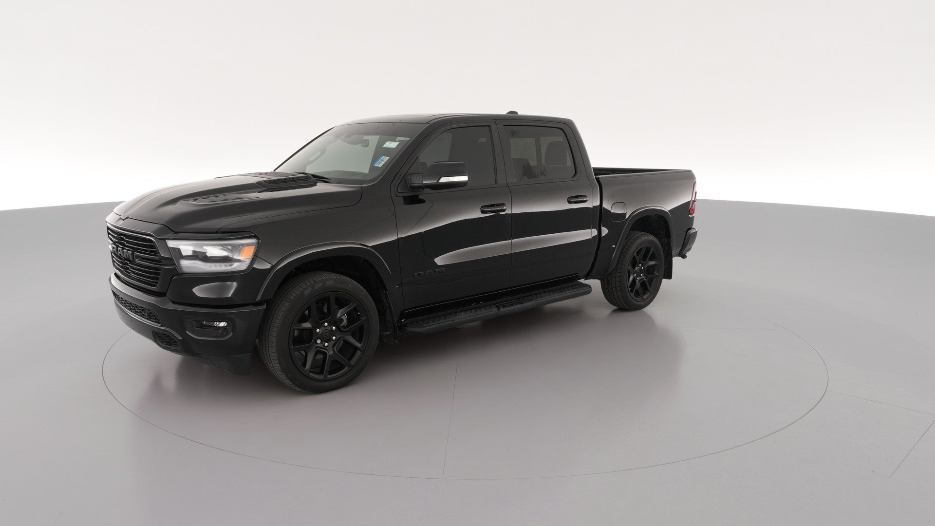 2022 Ram 1500 Crew Cab vehicle photo