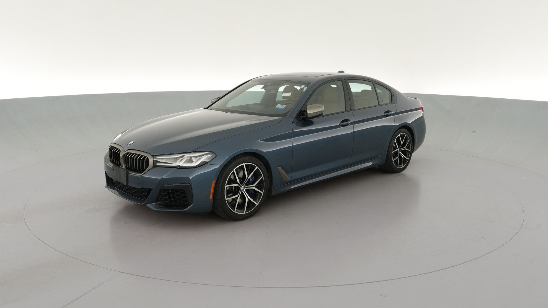 2023 BMW 5 Series vehicle photo