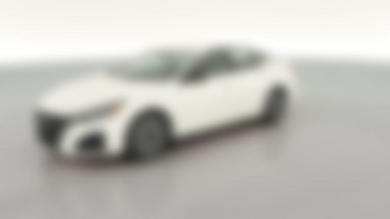 2025 Nissan Altima vehicle photo
