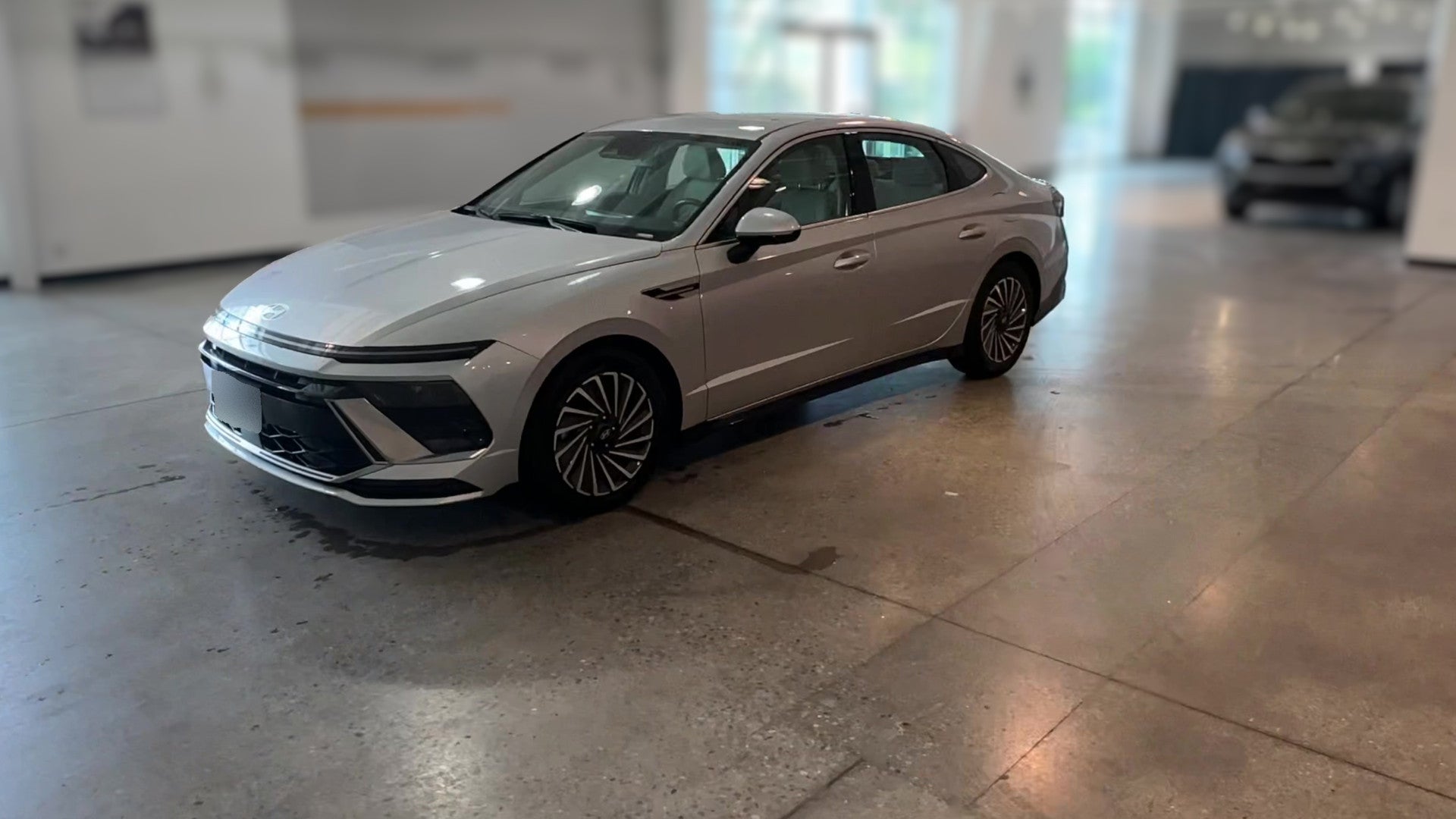 2025 Hyundai Sonata Hybrid vehicle photo