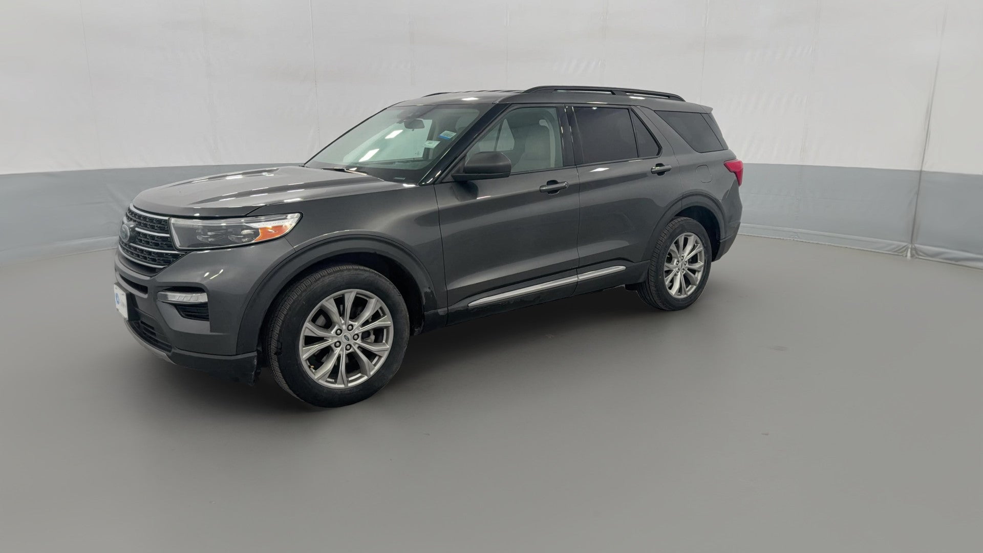 2020 Ford Explorer vehicle photo